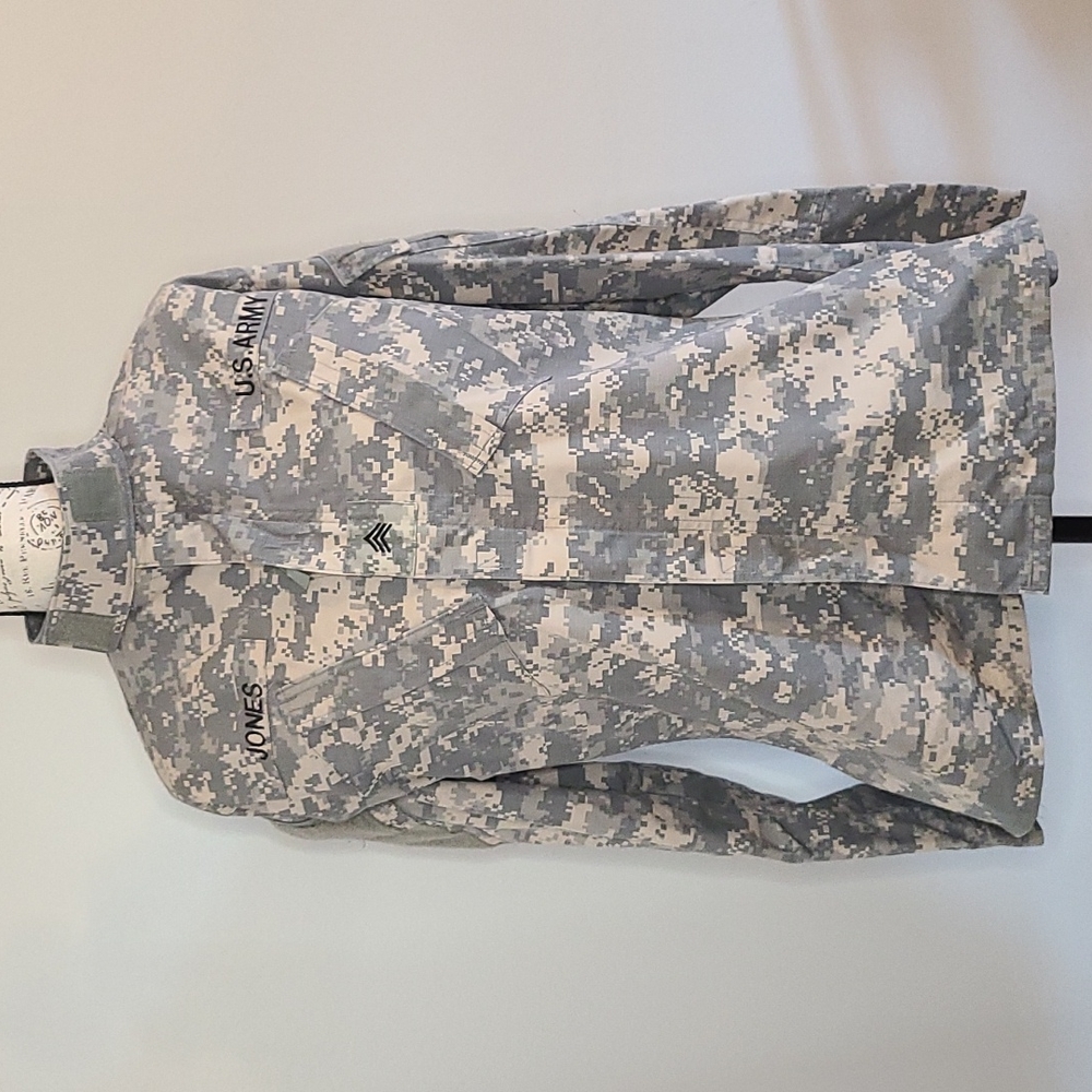 Military Combat Coat Flame Resist Insect Guard ACU Ripstop Small/Long